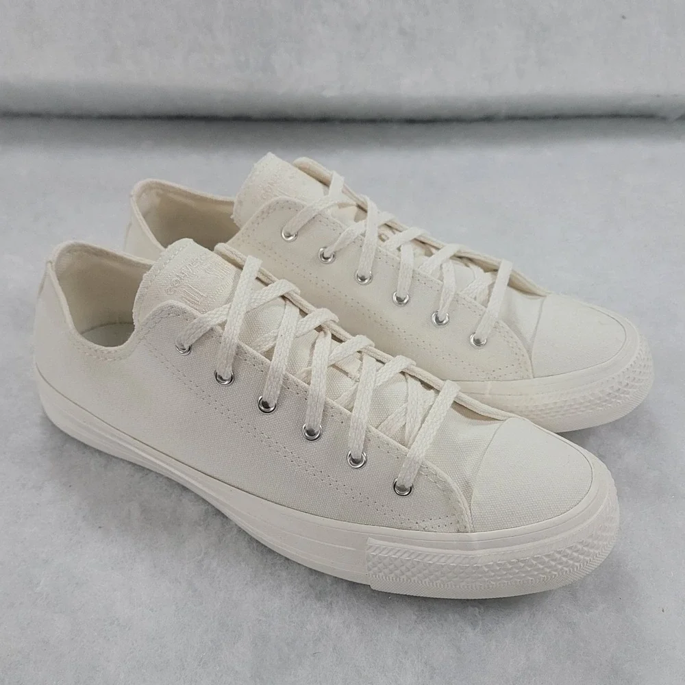 Converse Girls Chuck Taylor All Star Ox Sneakers Egret White Size 6.5 NEW IN BOX